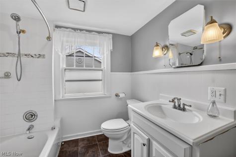 322 W 28th Street Lorain OH 44055