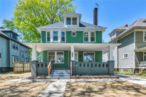 2172 West Boulevard Cleveland OH 44102