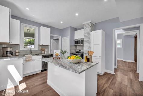 2172 West Boulevard Cleveland OH 44102