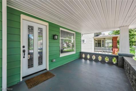 2172 West Boulevard Cleveland OH 44102