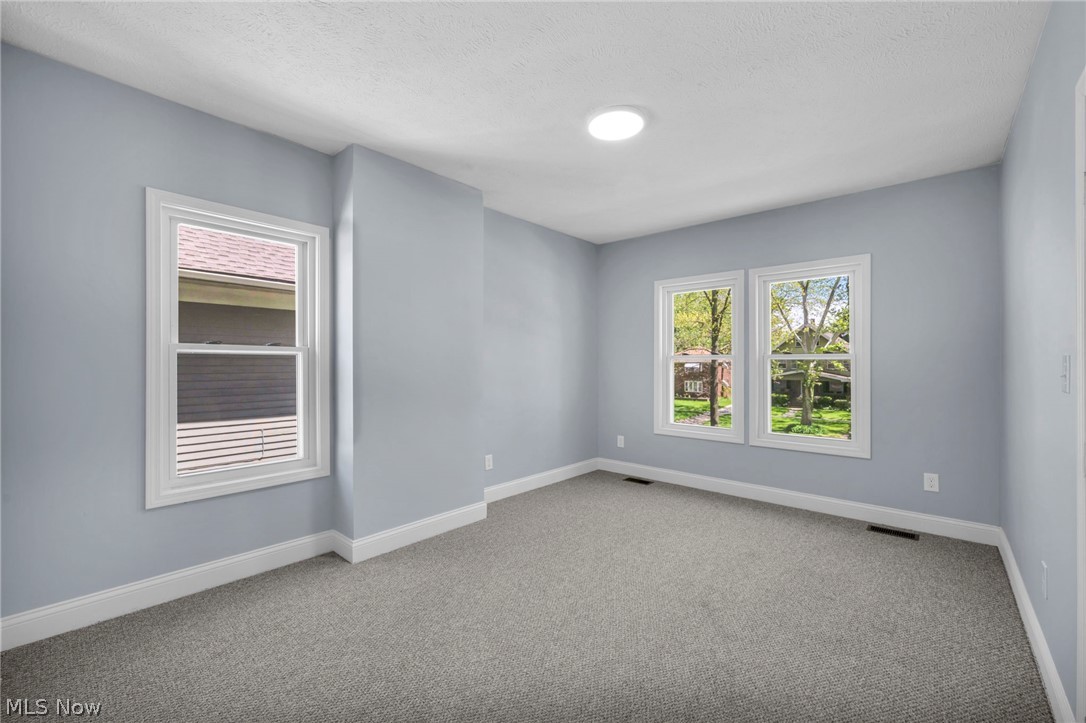 2172 West Boulevard Cleveland OH 44102