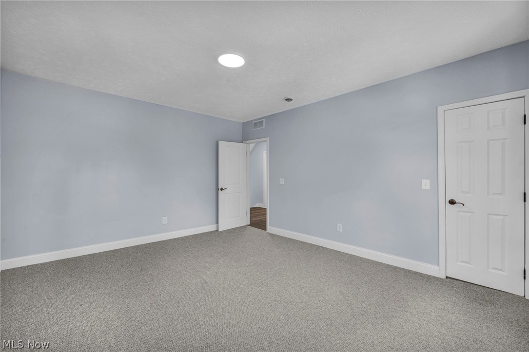 2172 West Boulevard Cleveland OH 44102