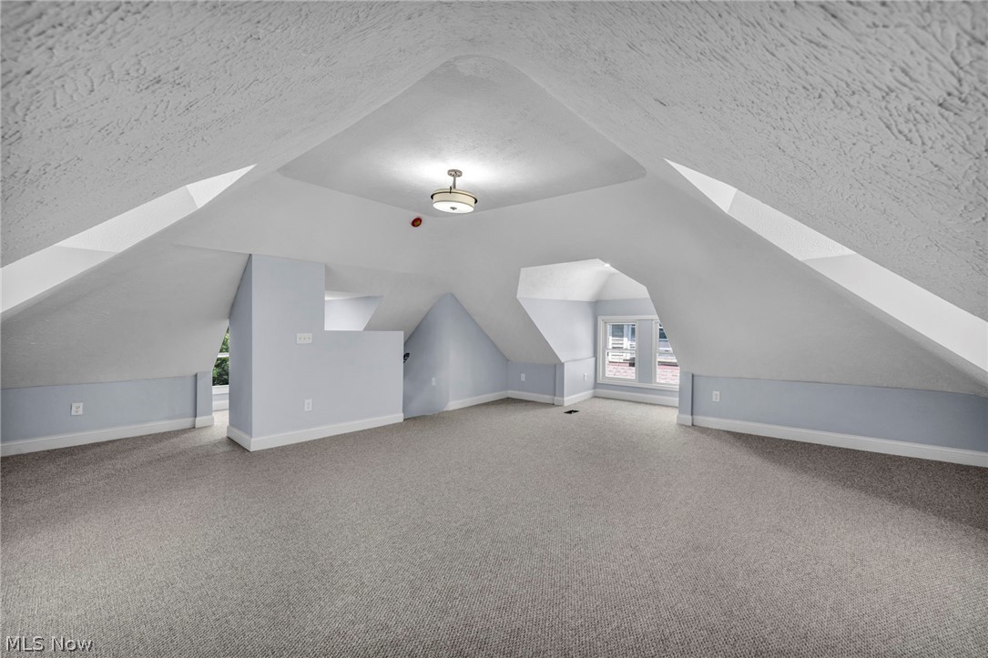 2172 West Boulevard Cleveland OH 44102