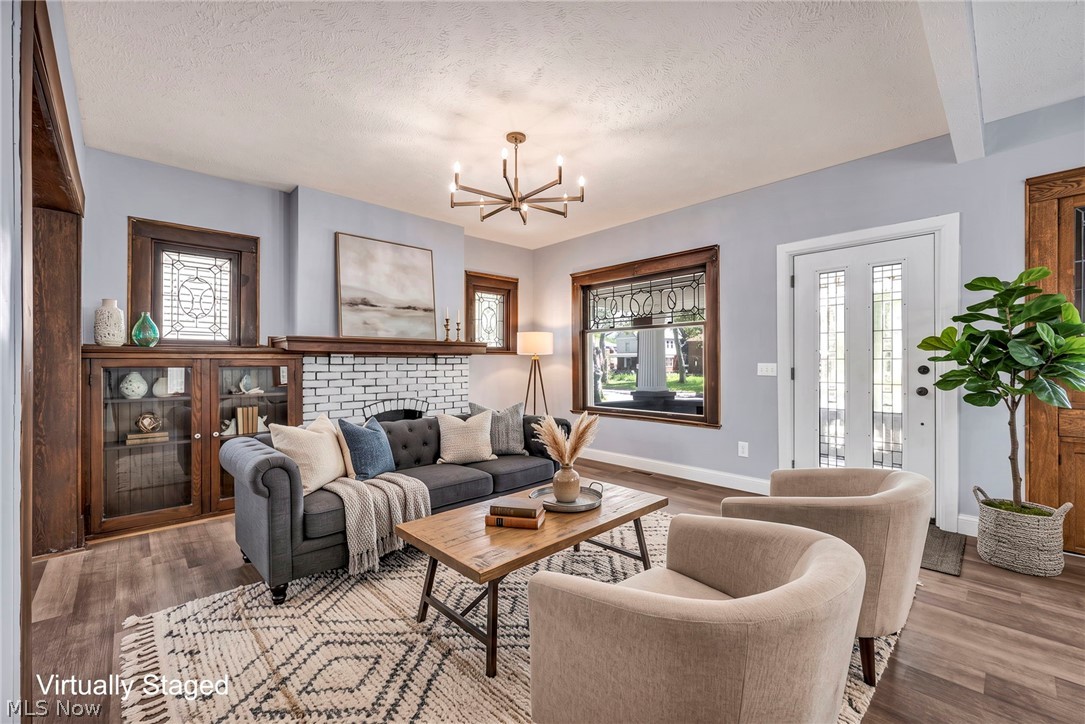 2172 West Boulevard Cleveland OH 44102