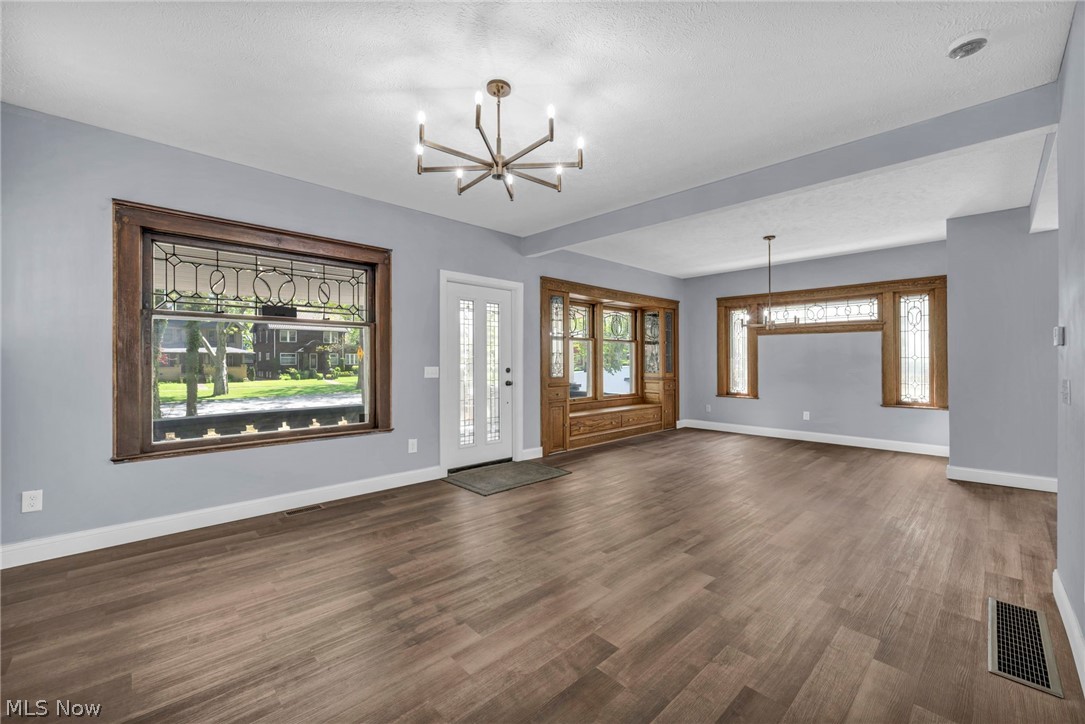 2172 West Boulevard Cleveland OH 44102