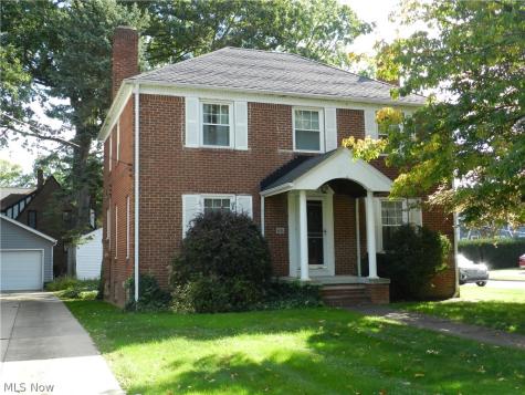 651 Elmwood Road Rocky River OH 44116