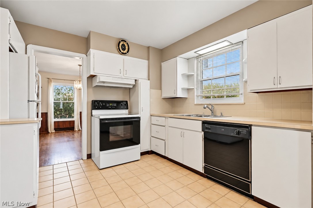 651 Elmwood Road Rocky River OH 44116