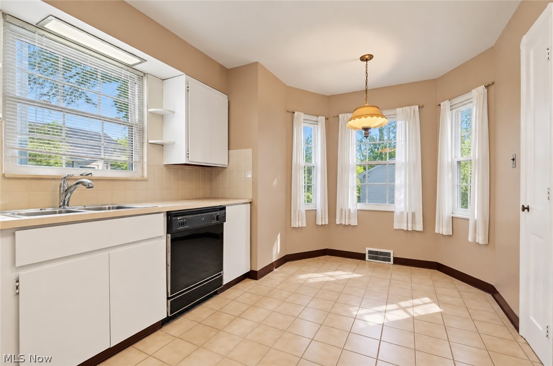 651 Elmwood Road Rocky River OH 44116