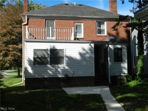 651 Elmwood Road Rocky River OH 44116