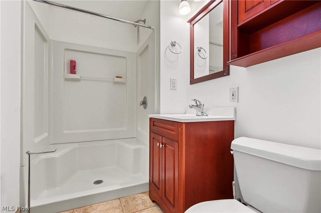 651 Elmwood Road Rocky River OH 44116
