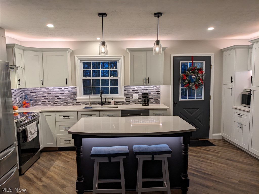 4564 Larkspur Lane Bath OH 44333