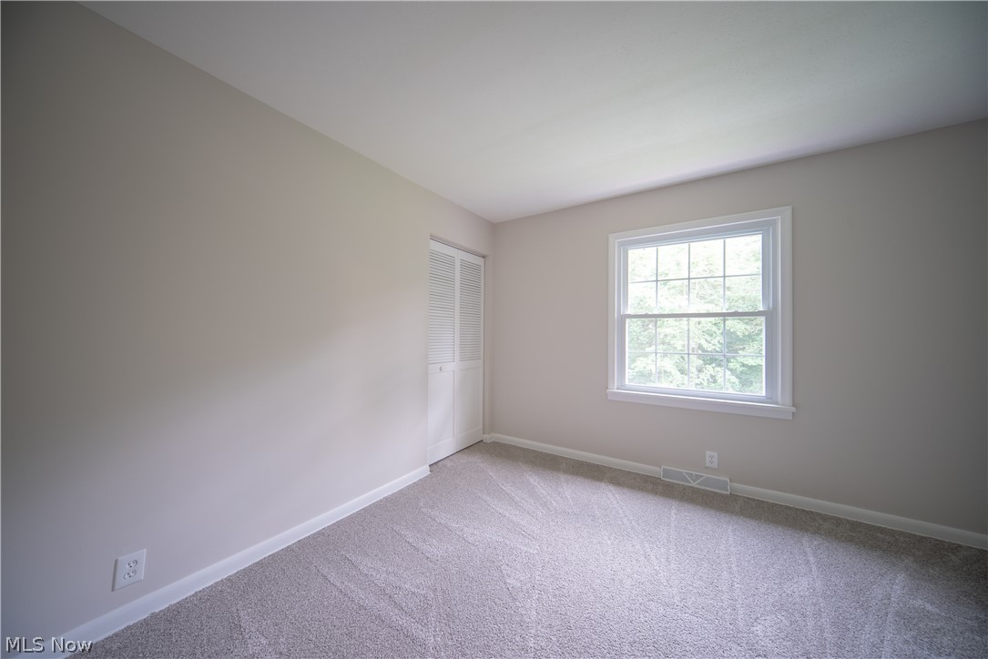 4564 Larkspur Lane Bath OH 44333