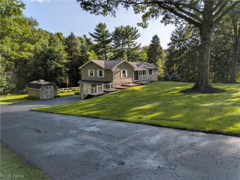 4564 Larkspur Lane Bath OH 44333