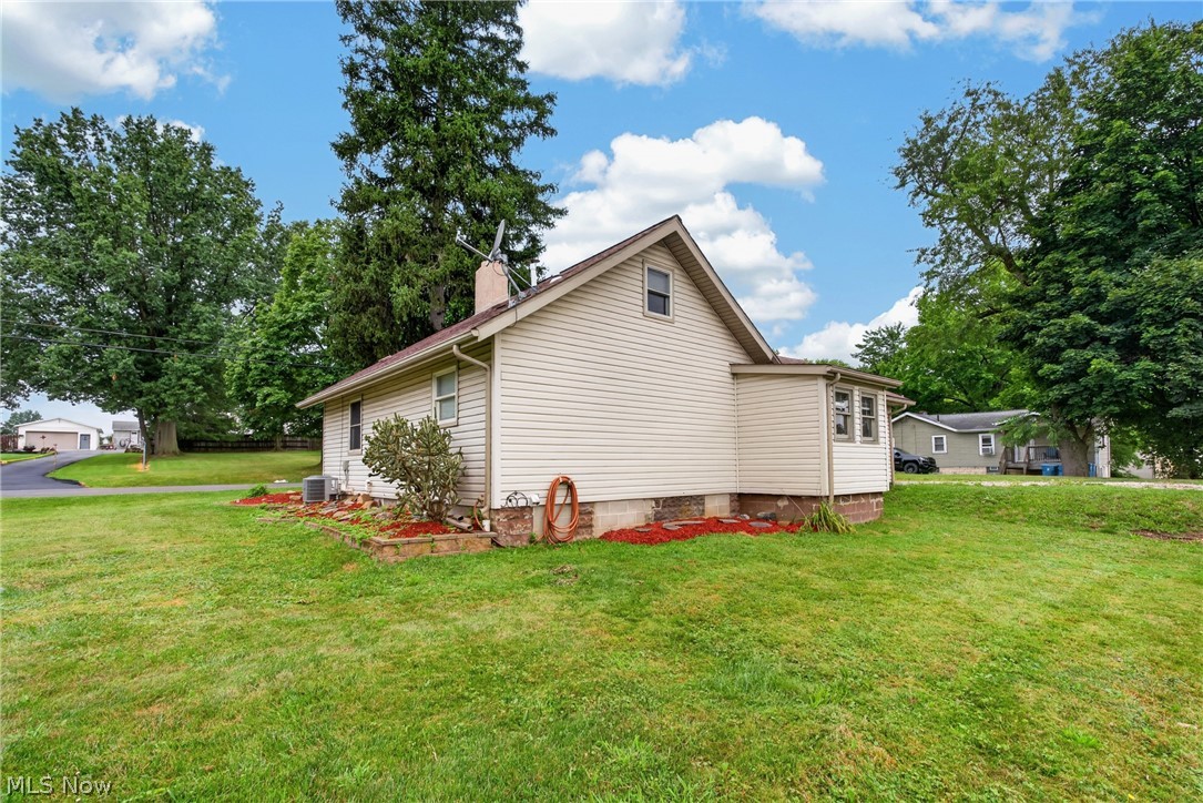 2157 Stahl Road Akron OH 44319