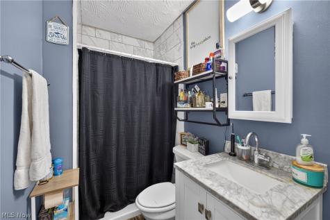 4047 Kirtland Road Willoughby OH 44094