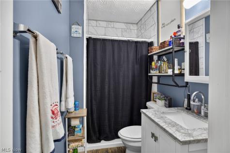 4047 Kirtland Road Willoughby OH 44094