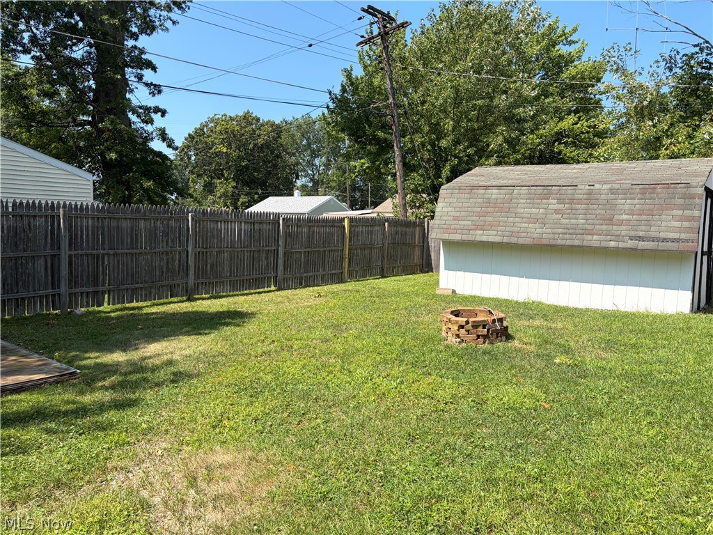 921 Norman Avenue Ashtabula OH 44004