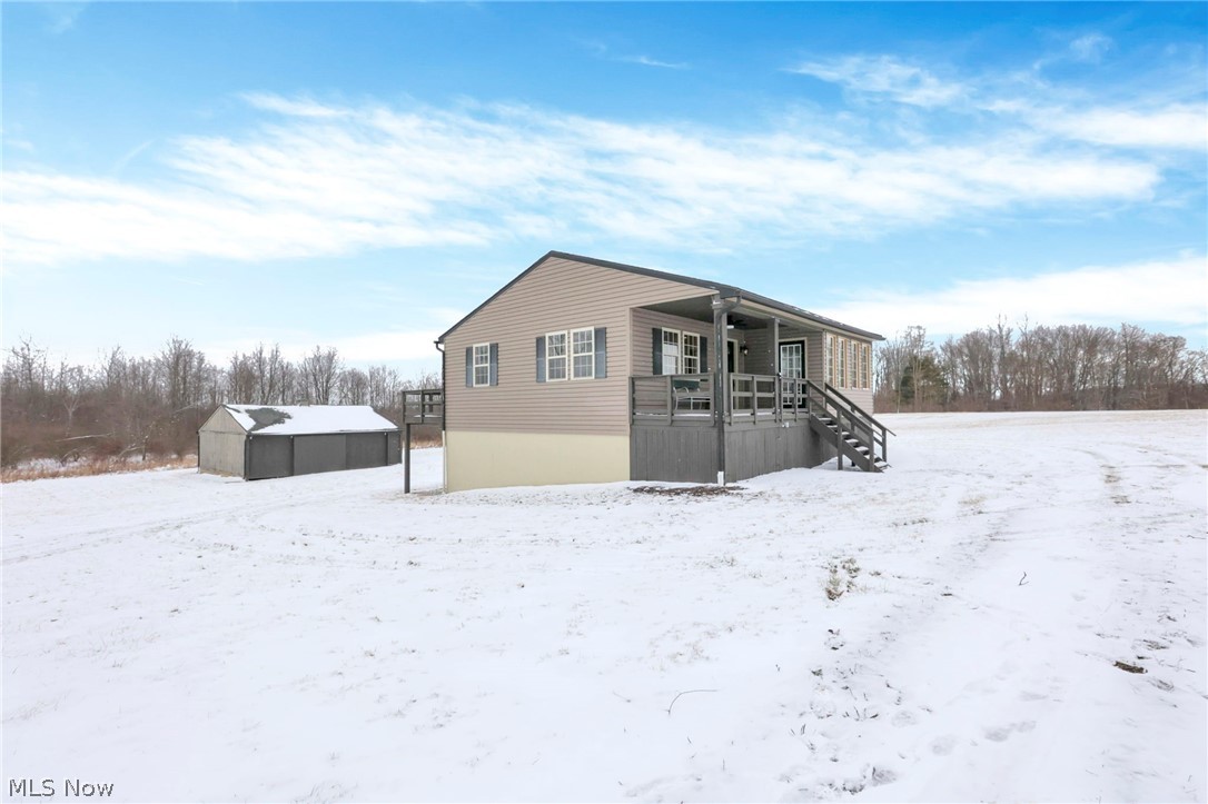 18010 Winterset Lane Lore City OH 43755