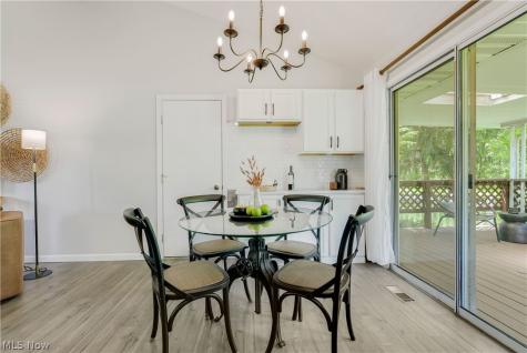 857 Eileen Drive Macedonia OH 44056