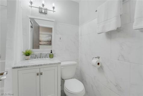 857 Eileen Drive Macedonia OH 44056