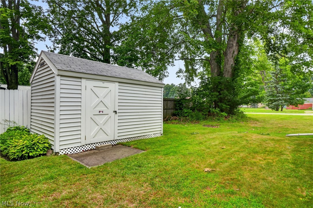 1521 Ohio Avenue Ashtabula OH 44004
