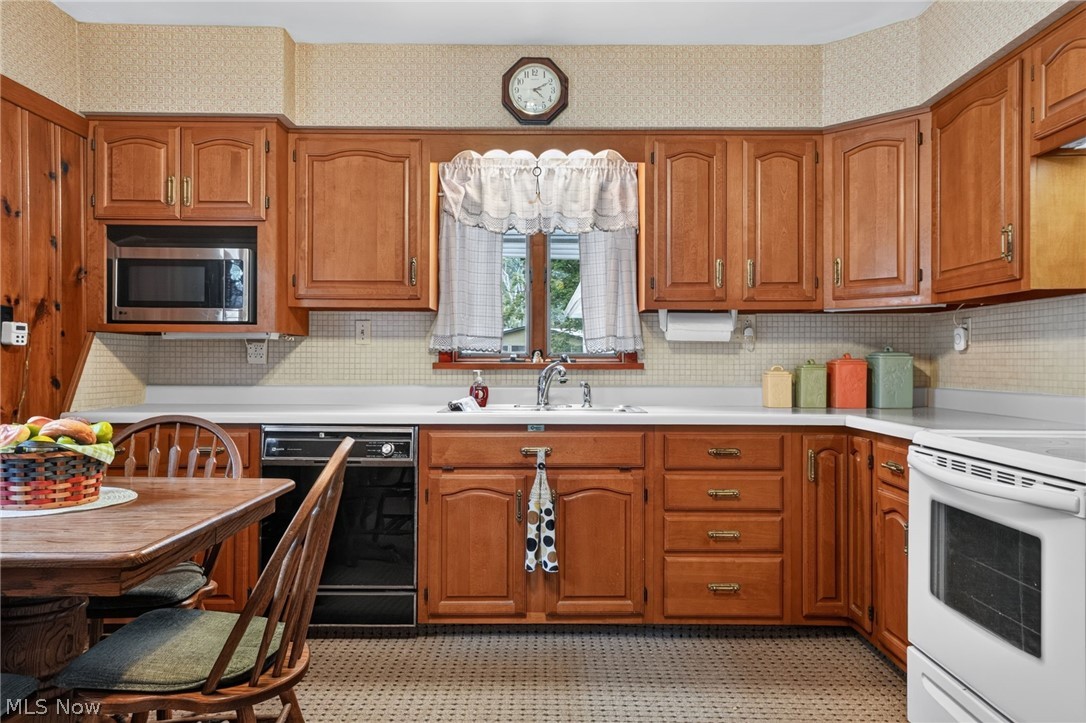 1521 Ohio Avenue Ashtabula OH 44004