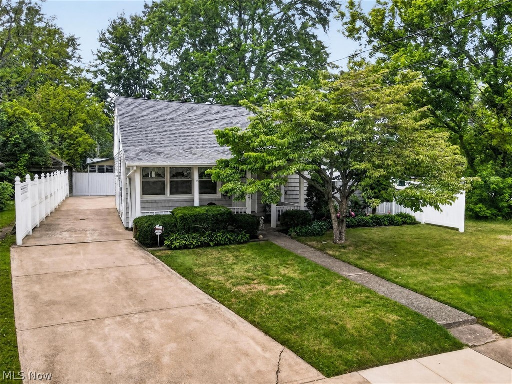 1521 Ohio Avenue Ashtabula OH 44004