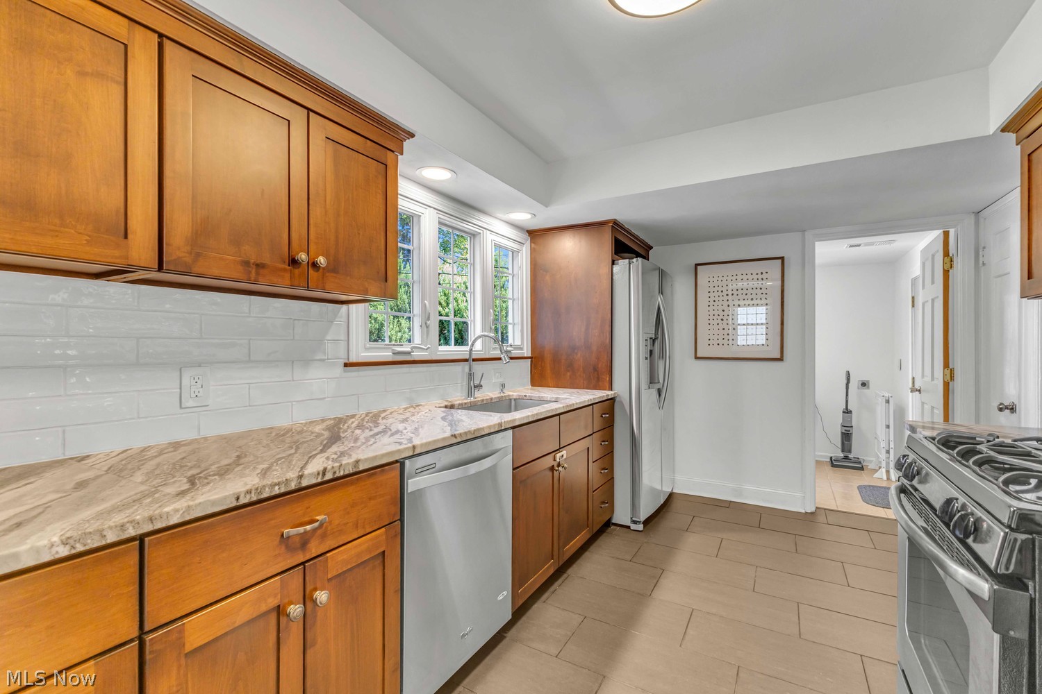19902 Laurel Avenue Rocky River OH 44116