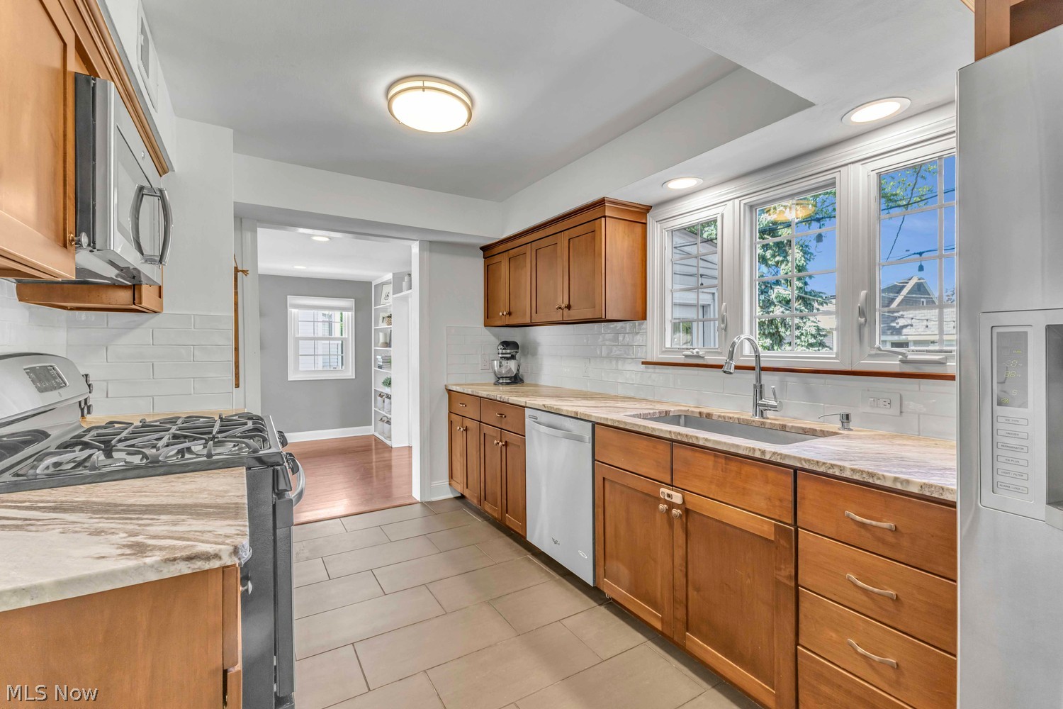 19902 Laurel Avenue Rocky River OH 44116