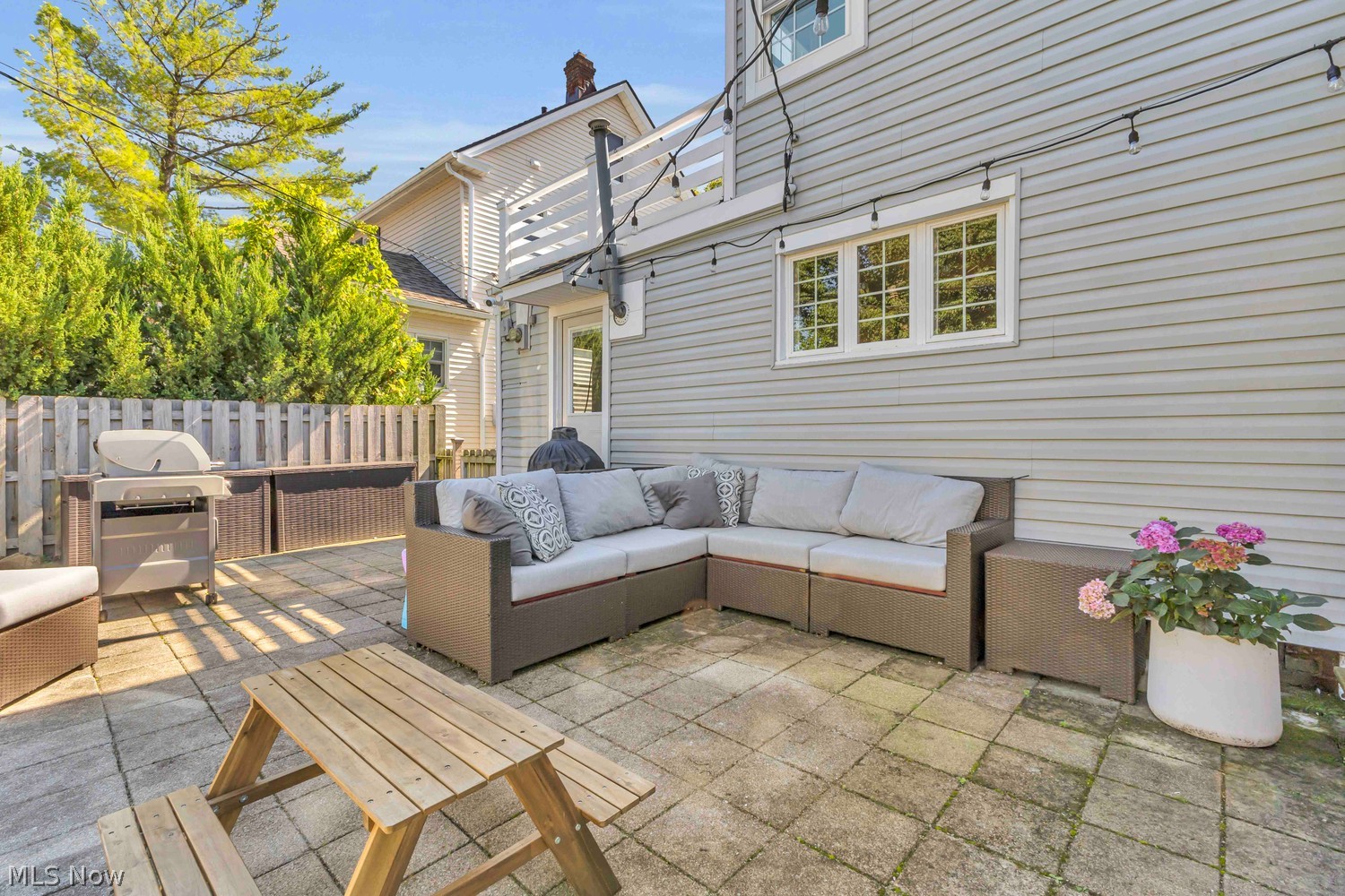 19902 Laurel Avenue Rocky River OH 44116