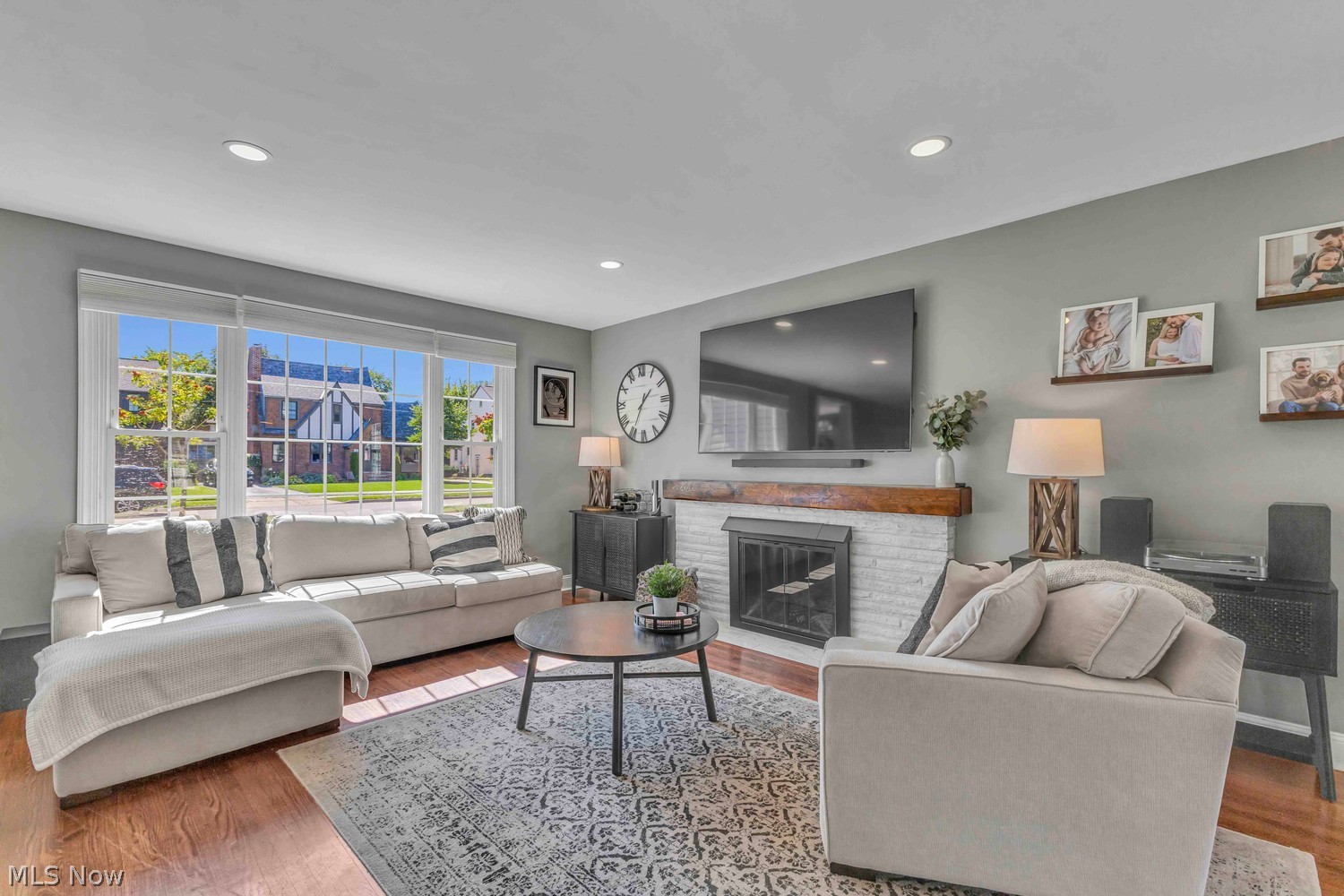 19902 Laurel Avenue Rocky River OH 44116