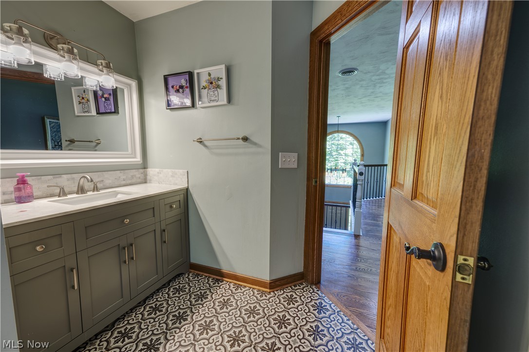 8744 Tippecanoe Road Canfield OH 44406