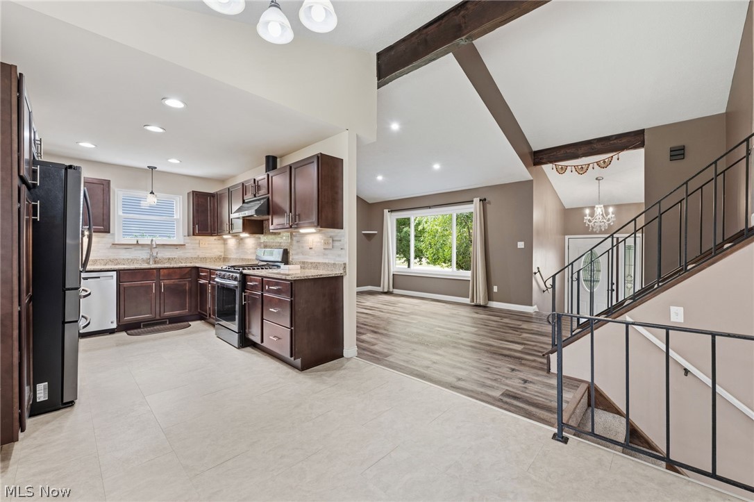 1099 Westfield Circle Painesville OH 44077