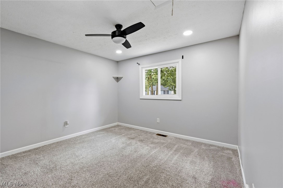 1099 Westfield Circle Painesville OH 44077
