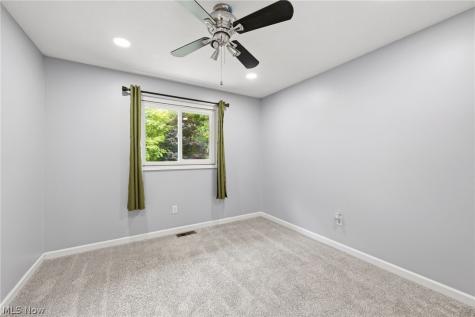 1099 Westfield Circle Painesville OH 44077
