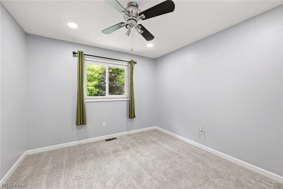 1099 Westfield Circle Painesville OH 44077