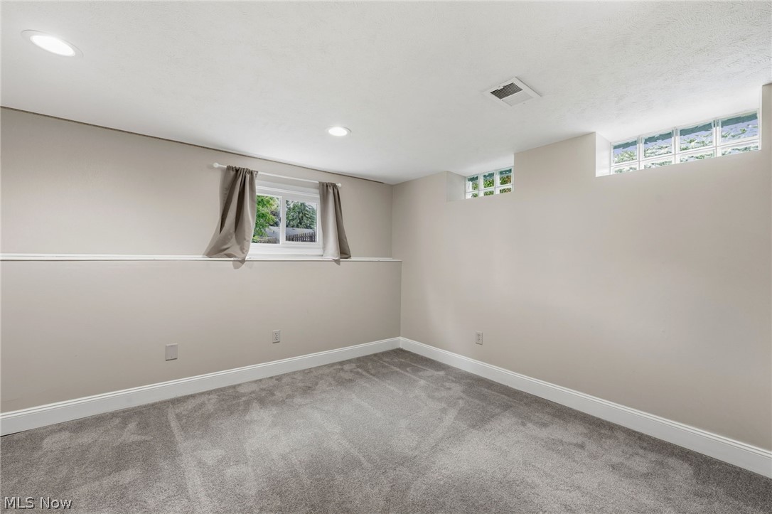 1099 Westfield Circle Painesville OH 44077