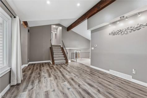 1099 Westfield Circle Painesville OH 44077