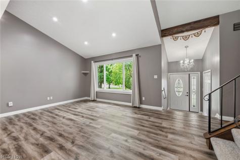 1099 Westfield Circle Painesville OH 44077