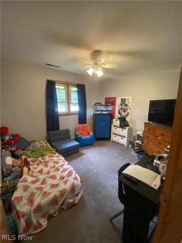8292 Ravenna Avenue Louisville OH 44641