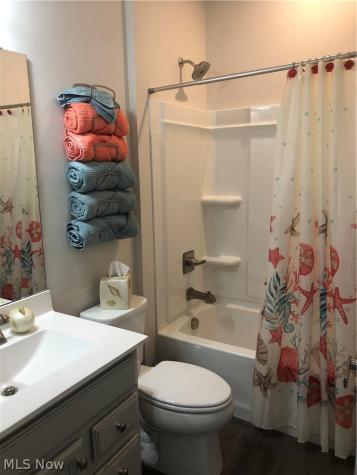 325 Kelley Drive Macedonia OH 44056
