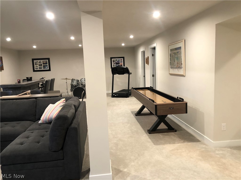 325 Kelley Drive Macedonia OH 44056