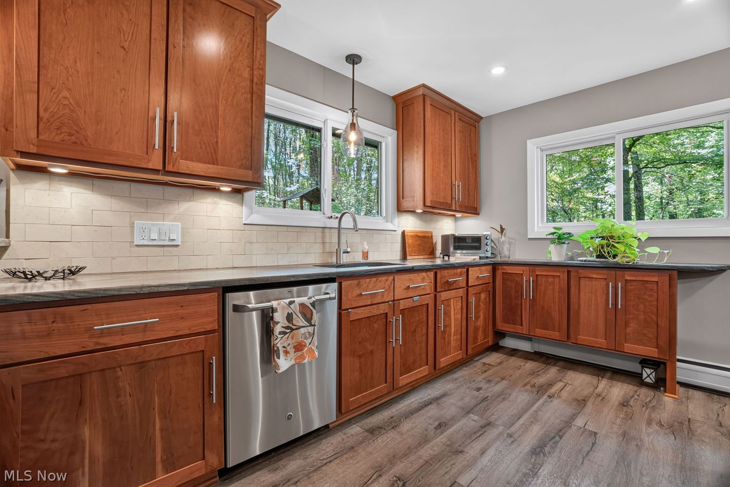 8975 Forest Lane Chesterland OH 44026
