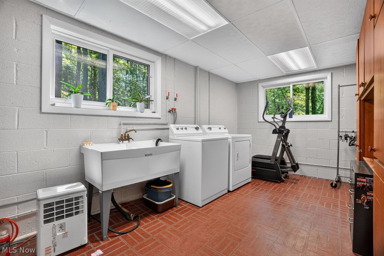 8975 Forest Lane Chesterland OH 44026