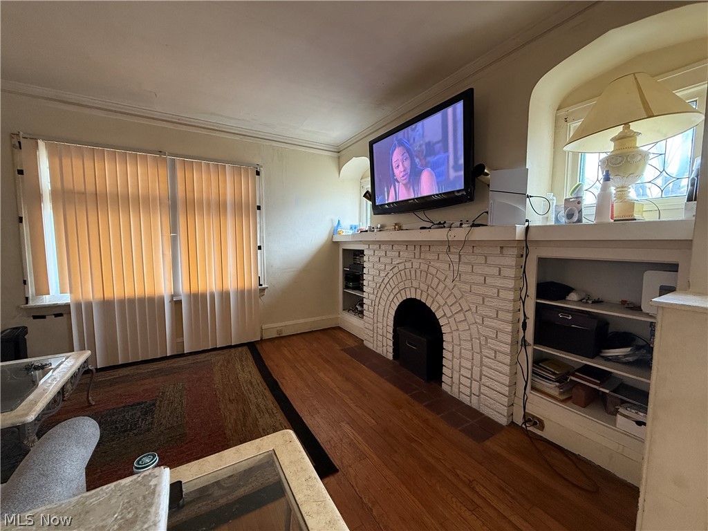14202 Glendale Avenue Cleveland OH 44128