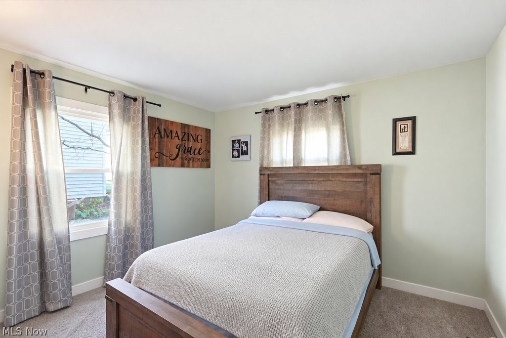 1528 Myrtle Avenue Cuyahoga Falls OH 44221