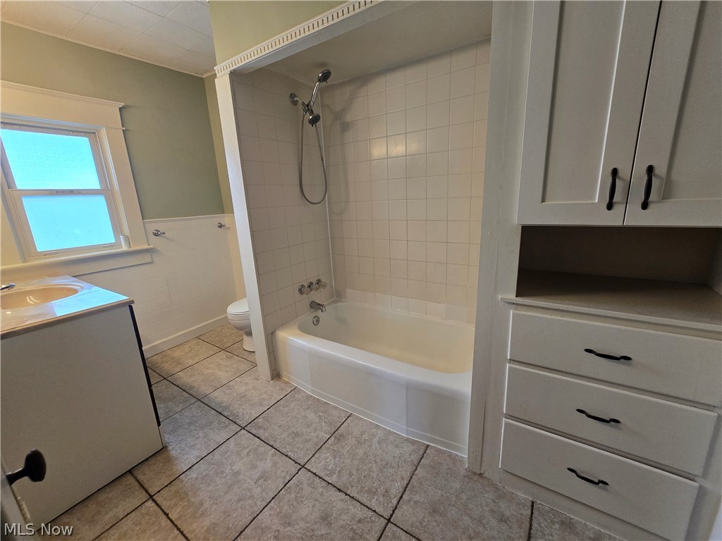 1720 Chestnut Street Coshocton OH 43812