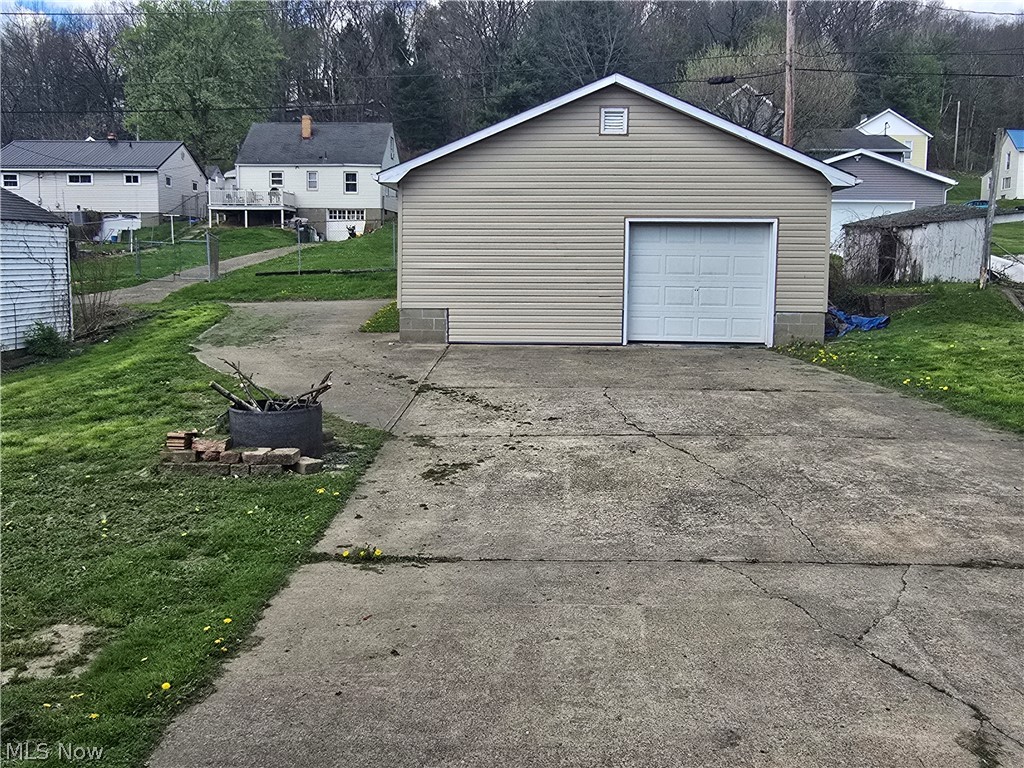 1720 Chestnut Street Coshocton OH 43812