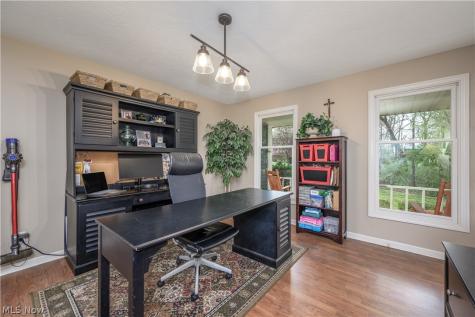 1632 Carriage House Drive Mogadore OH 44260