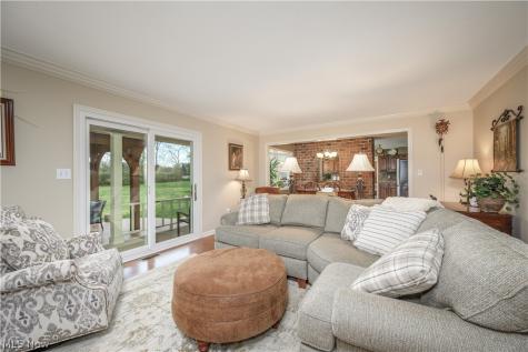 1632 Carriage House Drive Mogadore OH 44260